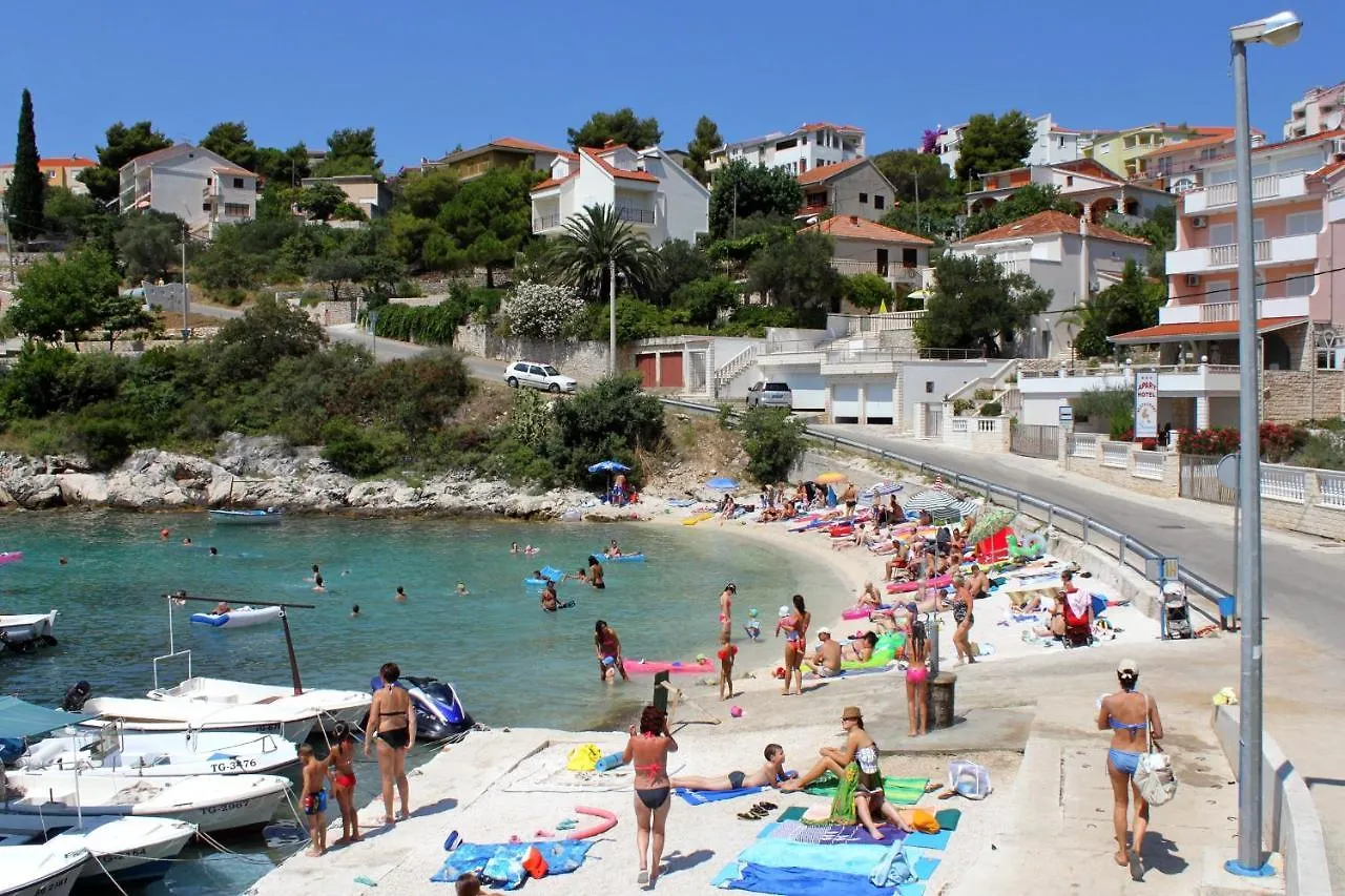 Apartments By The Sea Mavarstica, Ciovo - 12696 Trogir
