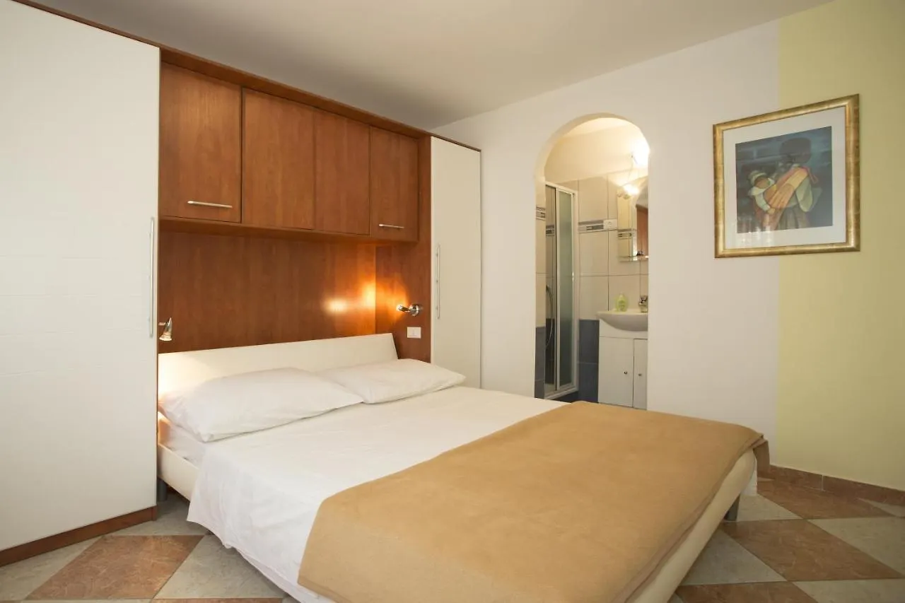 Apartments By The Sea Mavarstica, Ciovo - 12696 Trogir Croatia