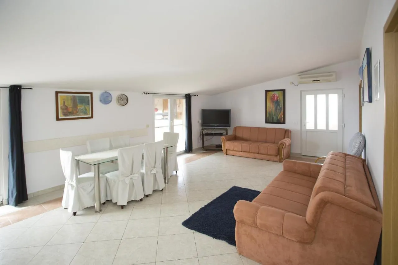Apartments By The Sea Mavarstica, Ciovo - 12696 Trogir